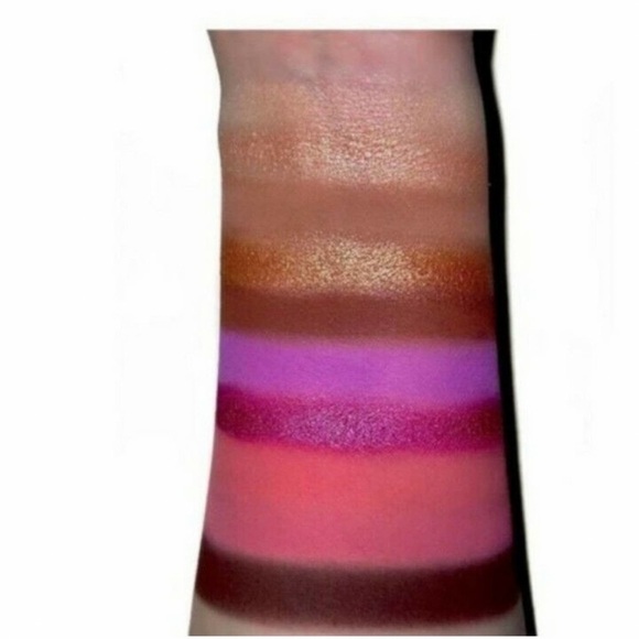 NIB Violet Voss Violet Sunset Pro Series Eyeshadow Palette - Picture 5 of 7